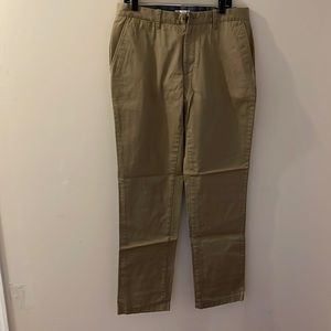 Like new light khaki Nautica pants size 34Wx34L
